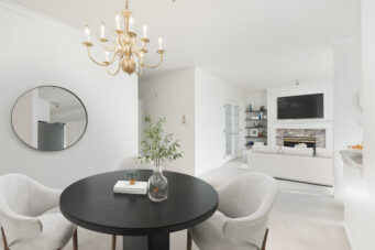 #302 – 2271 Bellevue Avenue